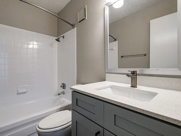 Barrett Apartment Homes — Photo 57