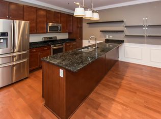 51 W 15th St APT C2, Chicago, IL 60605