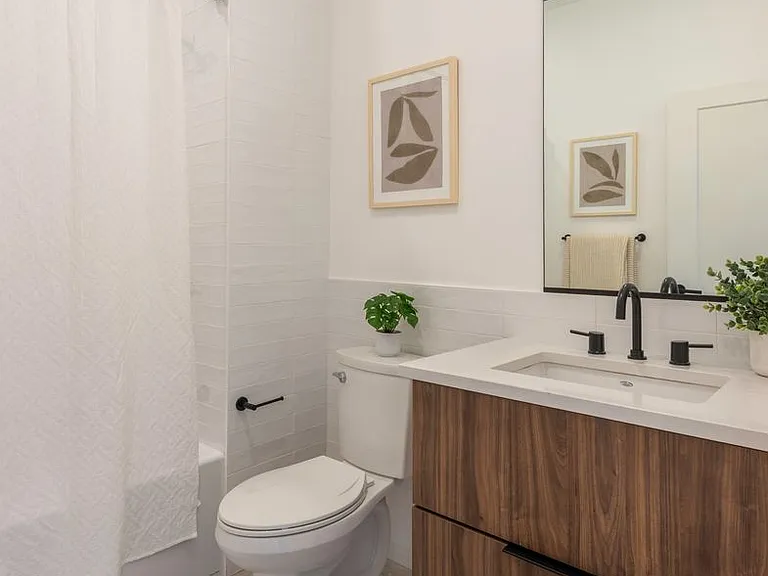 Verge Residences — Photo 36