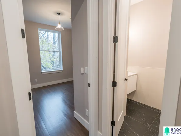 79 Malcolm X Boulevard image 7 of 11