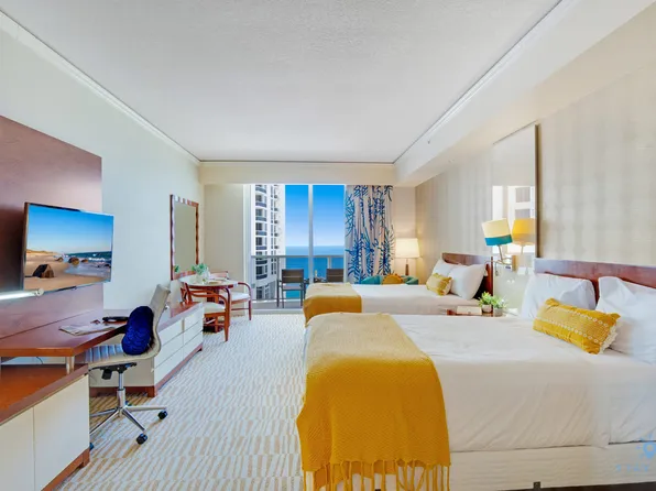 18001 Collins Ave, North Miami Beach, FL