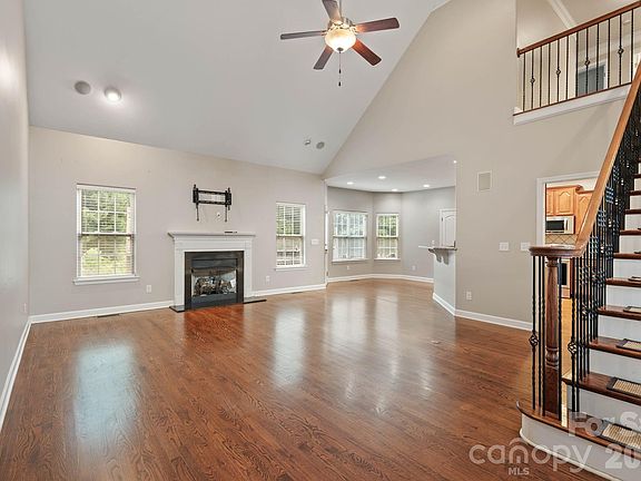 4th image of 2544 Short Cedar Trl