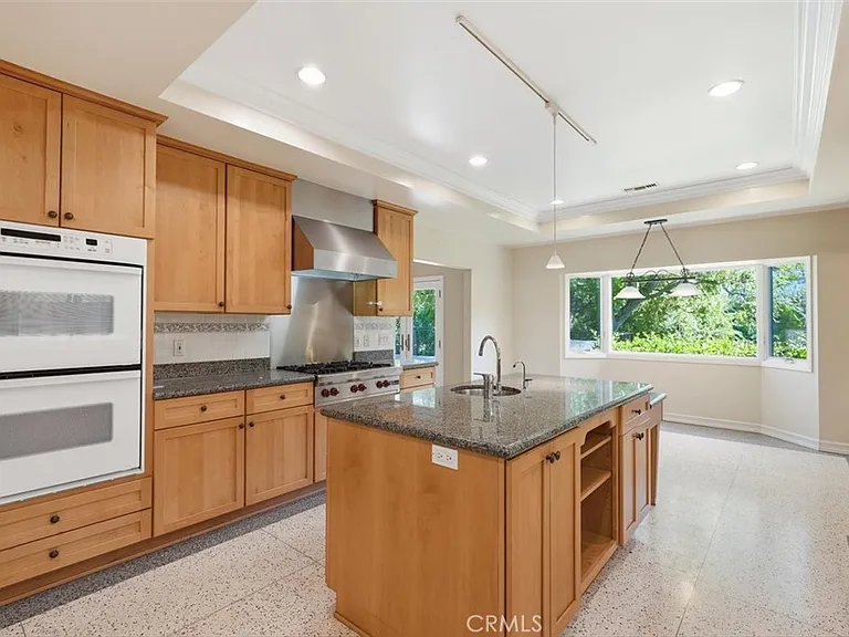 2 Santa Bella Rd — Photo 14