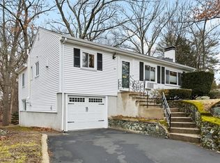100 Clearwater Rd, Newton, MA 02462