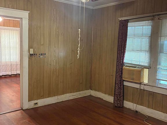 5th image of 1208-1210 Maude Ave