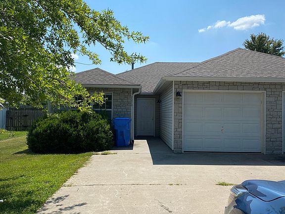 3rd image of 2070 Hidden Valley Ct #2070