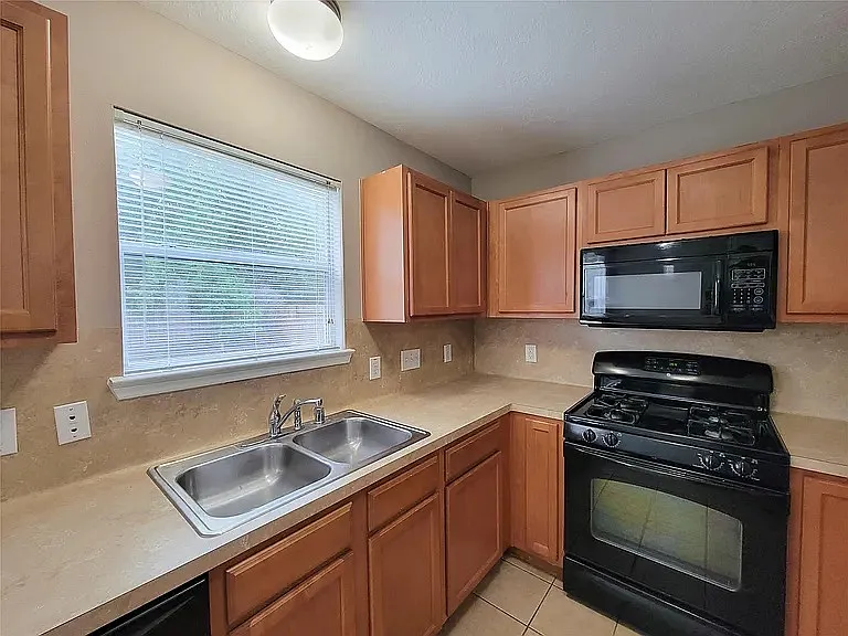 12714 Claradeen Ct — Photo 11