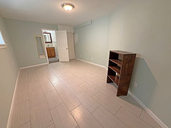 5th image of 2539 Grande Vista Ave #3