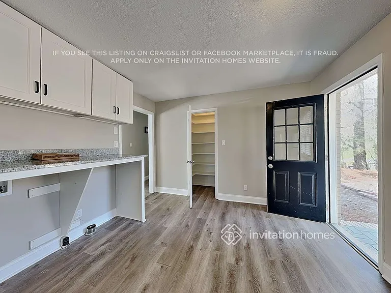 1700 Woodland Rd — Photo 6