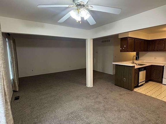 3rd image of 37102 Aberdeen Dr APT 10