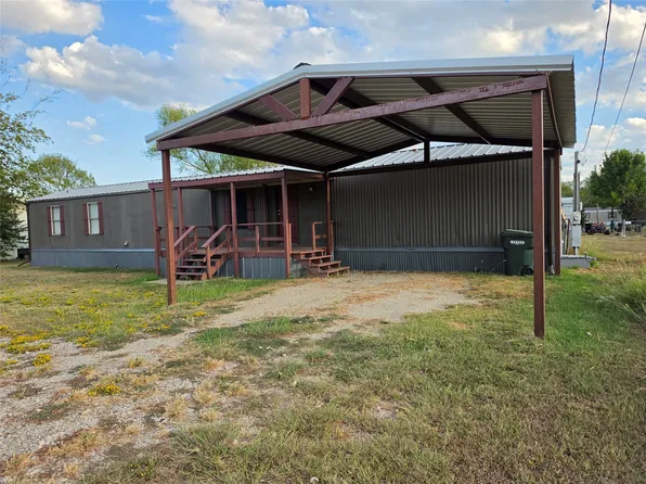 414 Kaci Jo Dr, Mabank, TX 75147