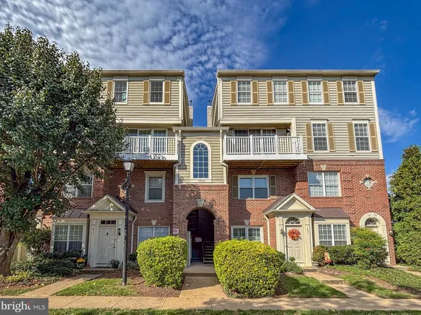 1809 Kenwood Ave Unit 301, Alexandria, VA 22302
