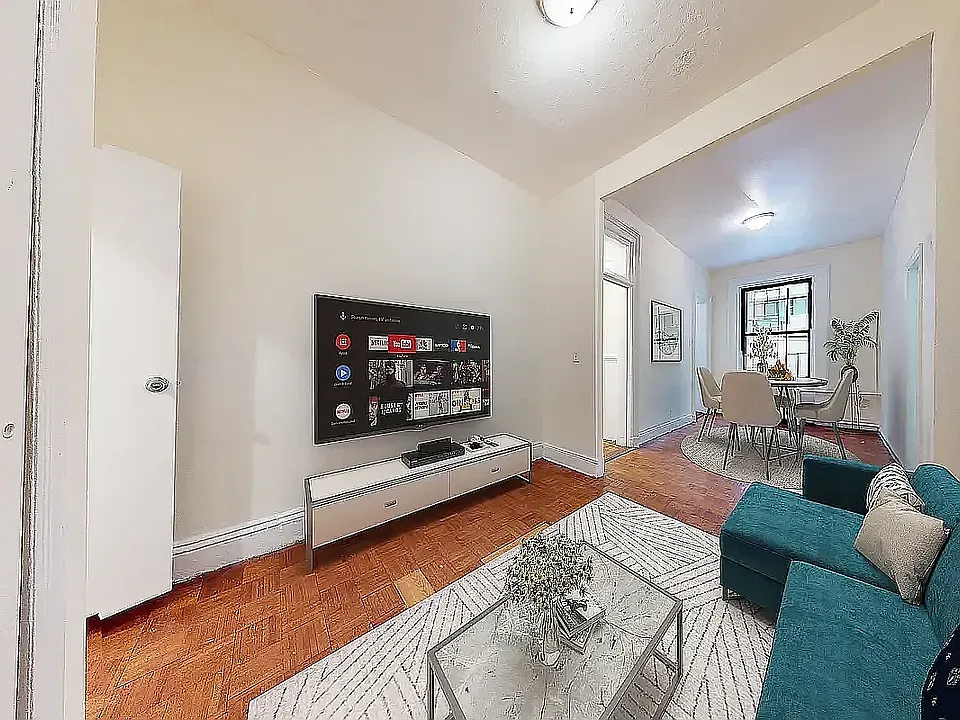 720 2nd Ave #1