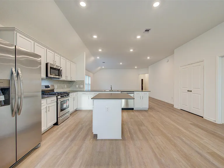 5607 Rock Head Ranch Trl — Photo 25
