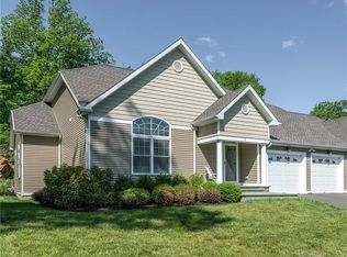 3 Rainbow Ct #3, New Milford, CT 06776