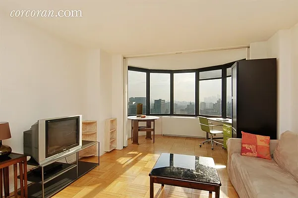 Sold by Corcoran | media 3