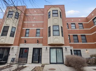 2340 W Adams Ave #35, Chicago, IL 60612