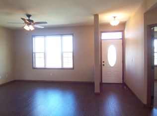 906 Crystal Ridge Rd, Brookings, SD 57006