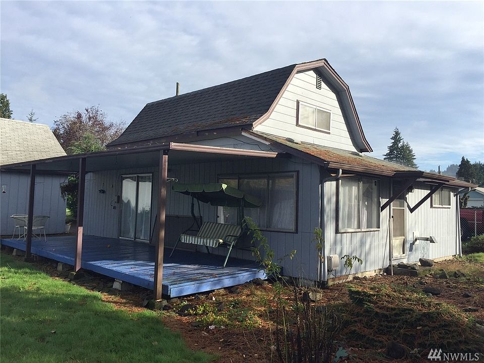 2nd image of 755 McBride Ct NE
