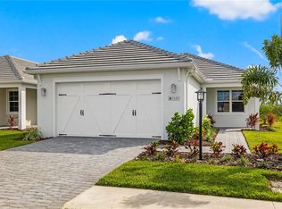8149 Sternway Rd, Sarasota, FL 34240