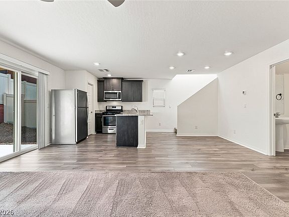 3rd image of 6494 Kimberly Ave