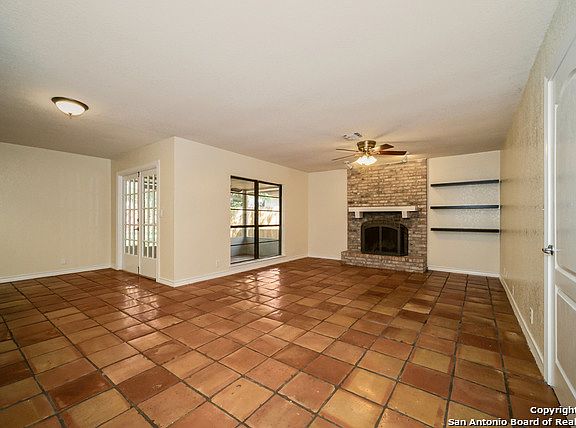 5th image of 3323 Sackville Dr