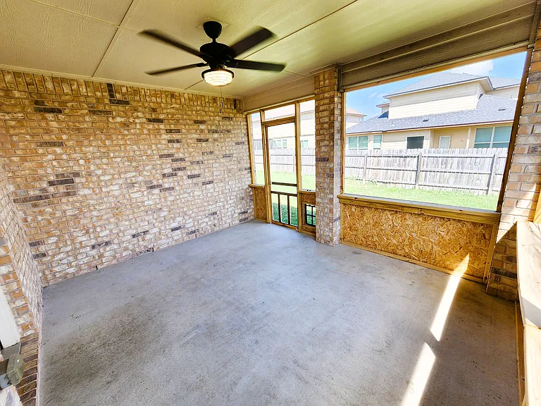 6304 Cool Creek Dr — Photo 19