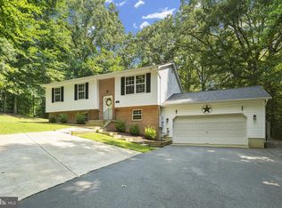 26526 Lawrence Adams Dr, Mechanicsville, MD