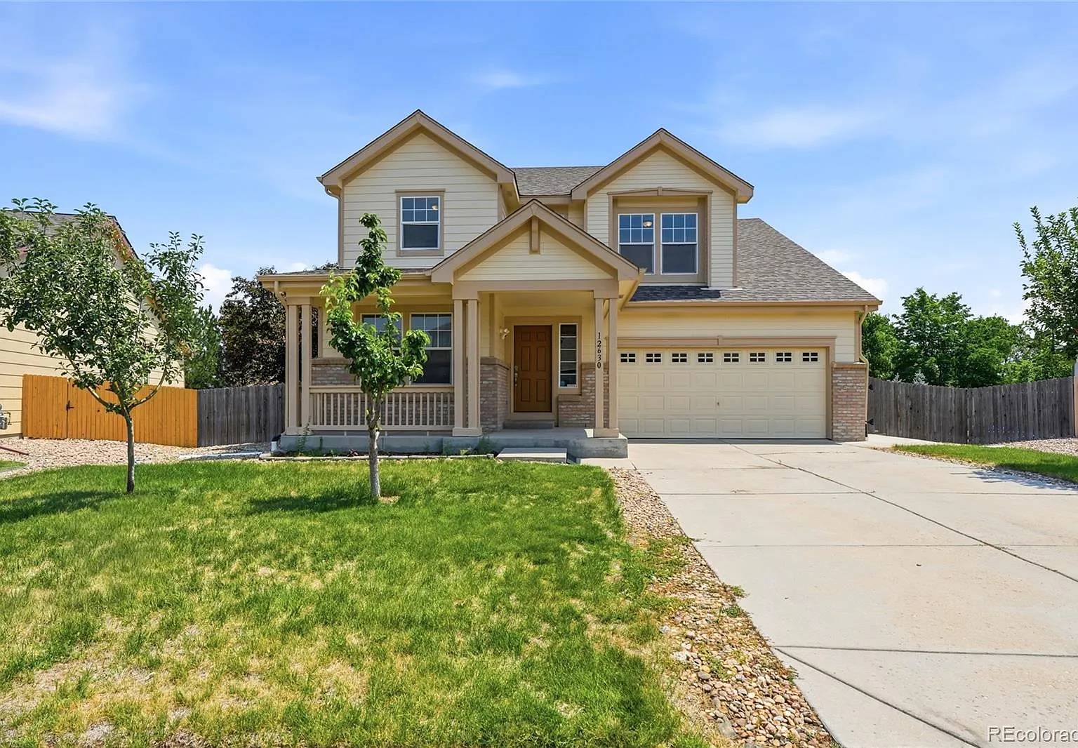 4 bed, 2.5 bath, 2249 sqft, $3,050 — Photo 4