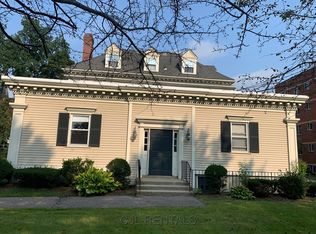 129 Pleasant St APT 5, Arlington, MA 02476