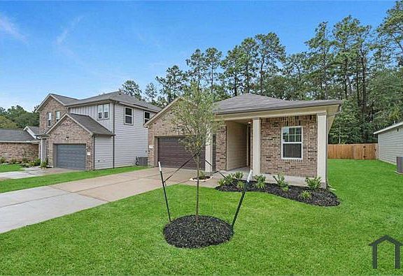 2nd image of 4925 McCoy Dr