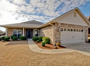 2907 Old Barn Cir SE, Owens Cross Roads, AL 35763