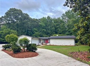 6 Olevia St, Winder, GA 30680