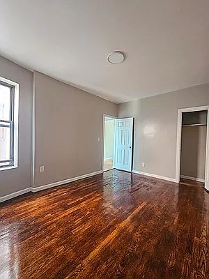 4th image of 25-28 42nd St #2A