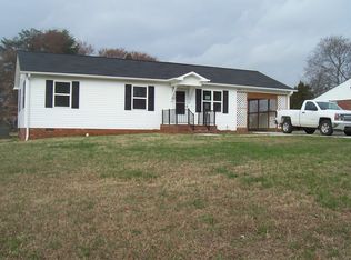 3020 Carrollwood Dr, Winston Salem, NC 27103