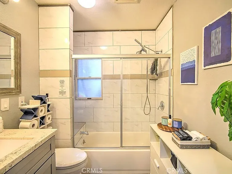 582 Rose Ln — Photo 12