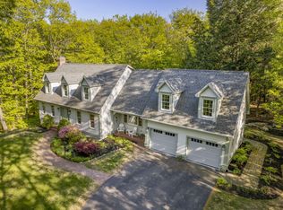 71 Hunter Way, Falmouth, ME 04105