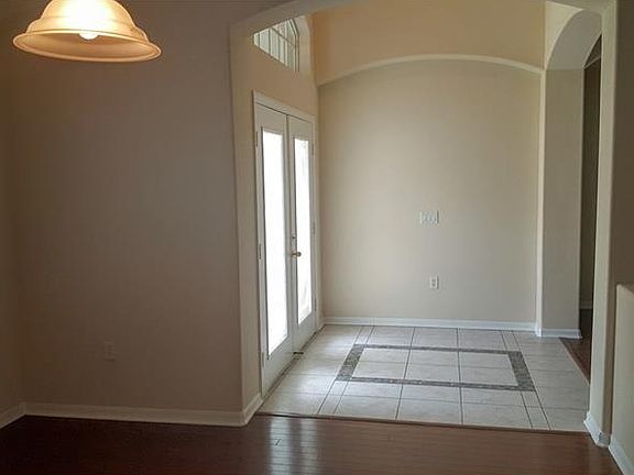 5th image of 5807 Jefferson Park Dr