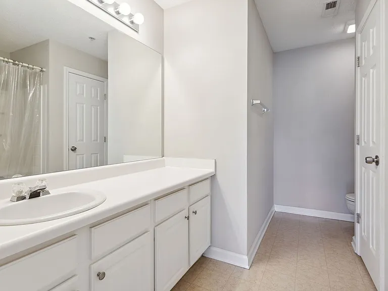 372 Azalea Cir — Photo 18