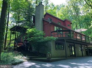 2119 Berry Ln, East Greenville, PA 18041