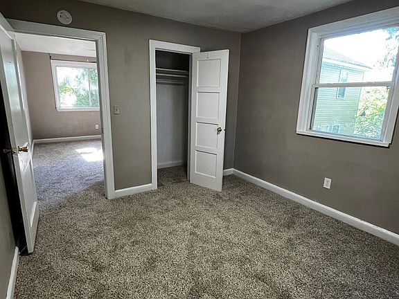 5th image of 128 Truxton Ave #3