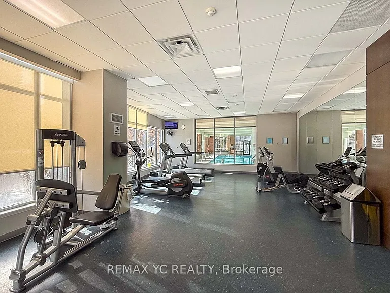 35 Hollywood Ave #216 — Photo 20