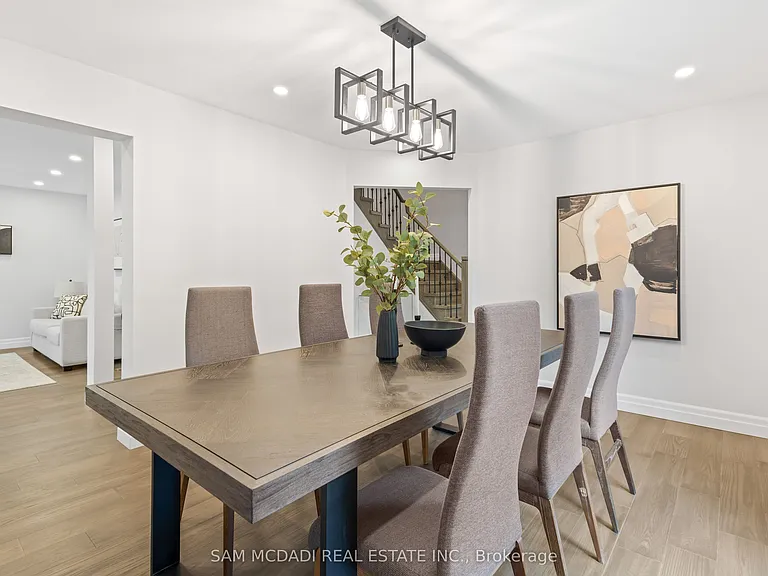 2535 Robin Dr — Photo 11