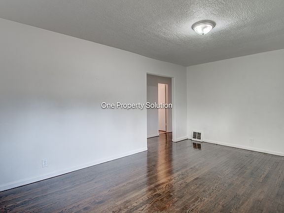 5th image of 336 Wilson St