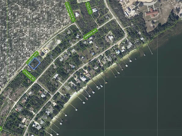 140 Clinton Ave, Lake Placid, FL 33852
