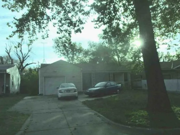 2232 S Water St, Wichita, KS 67213