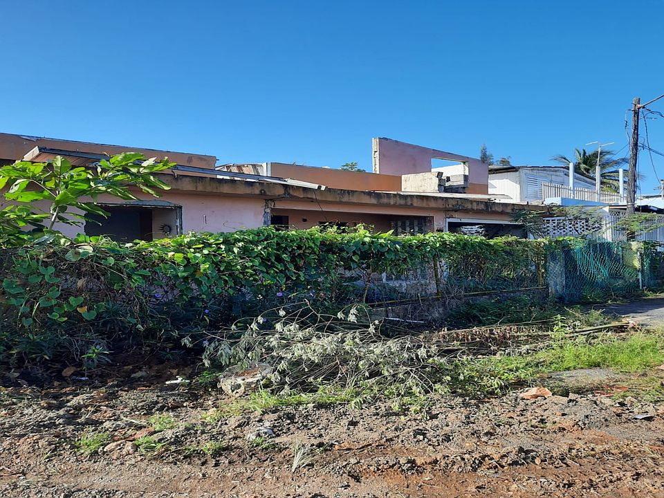 2nd image of Calle Dromelia 342 Bo Ige