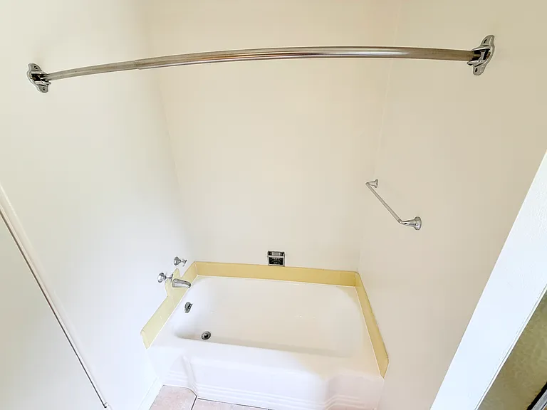 800 Arcadia Ave — Photo 33