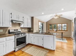 30 Joshua Rd, Wrentham, MA 02093