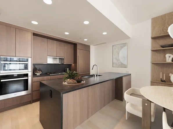 50 West Street image 3 of 22